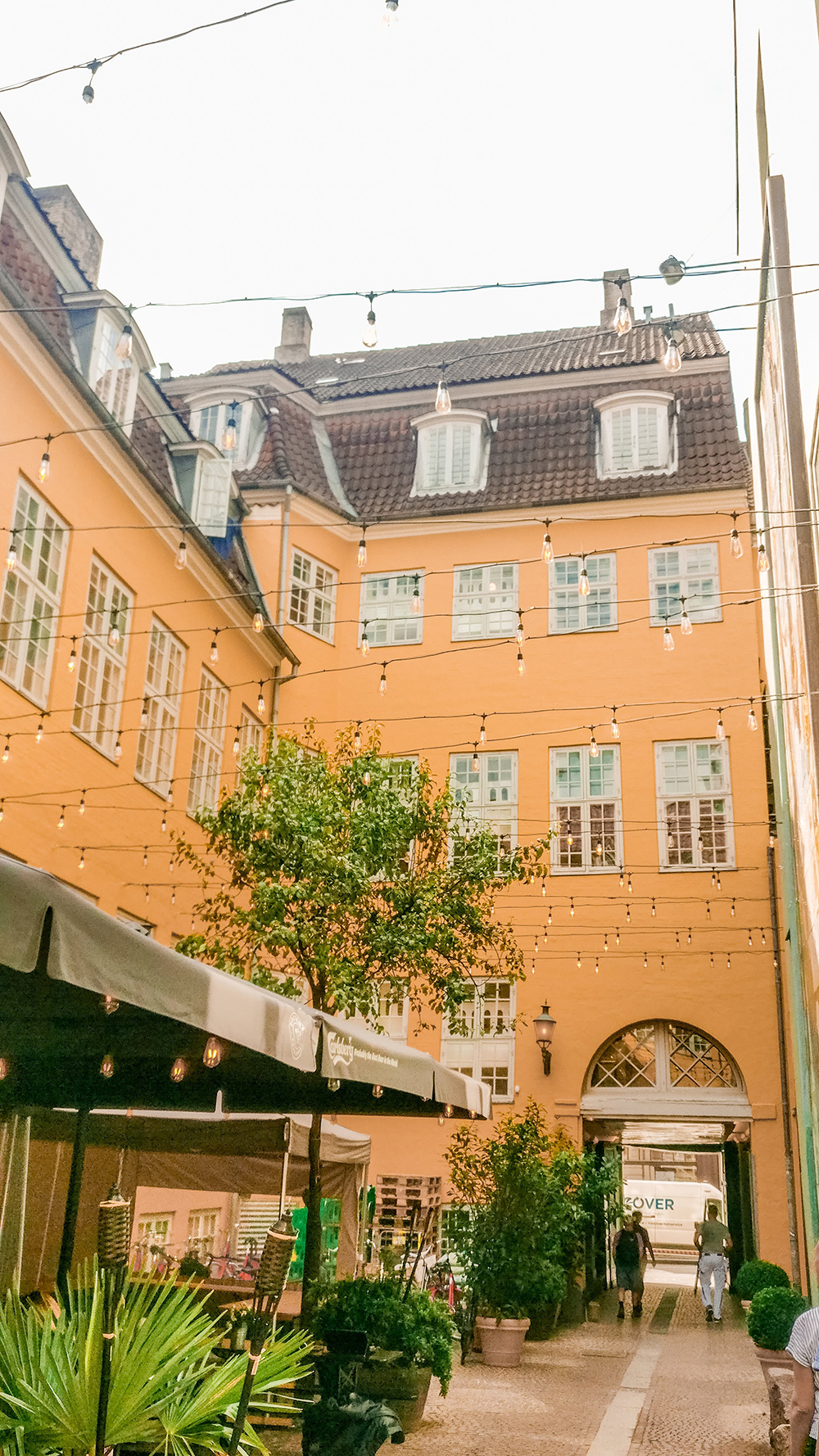 Smorrebrod for lunch at Boltens food court - Copenhagen 3-day travel itinerary | Aliz’s Wonderland