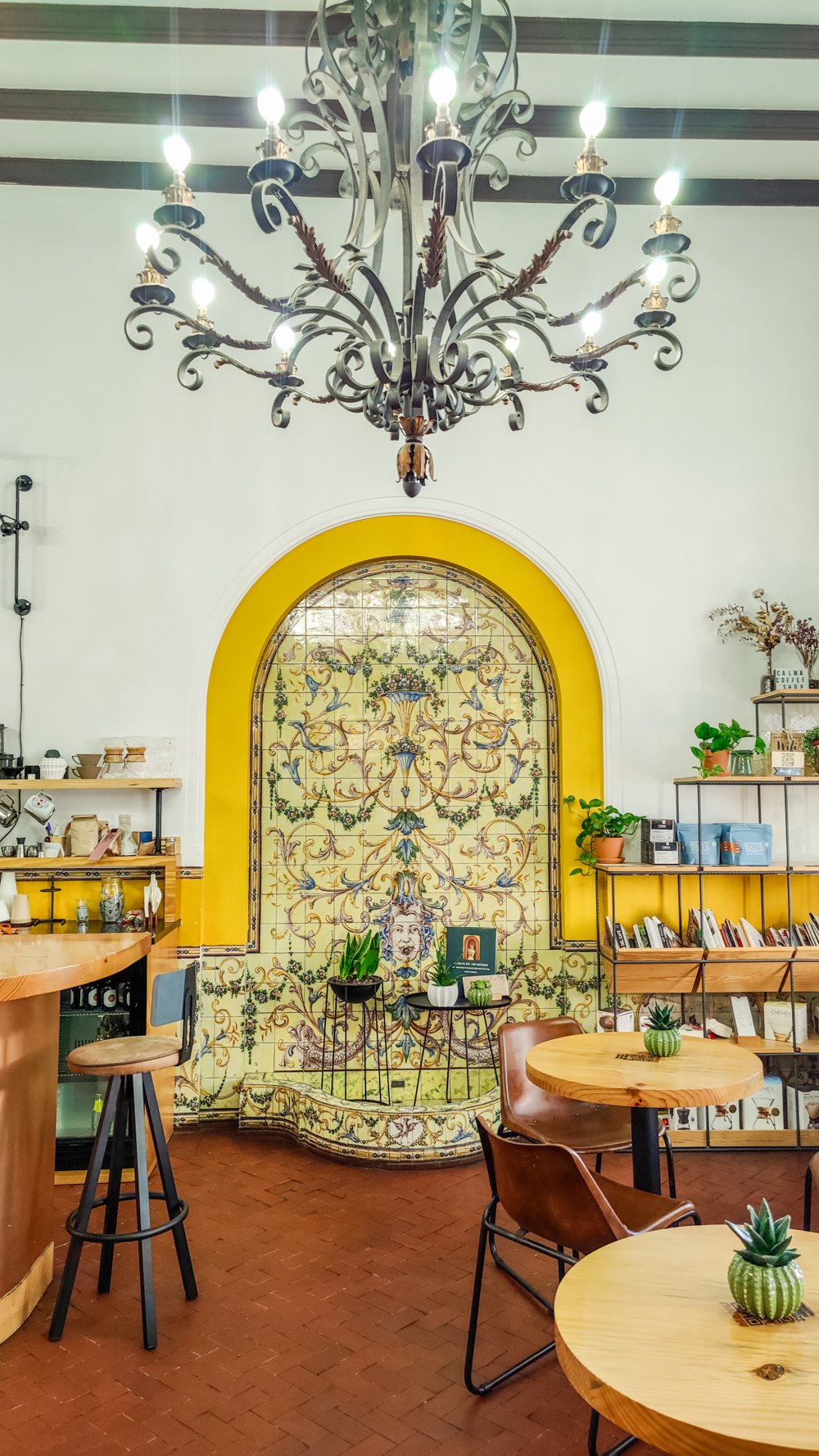 C'alma Coffee Room - #PortoCoffee: Unveiling the best specialty coffee shops in Porto, Portugal | Aliz’s Wonderland