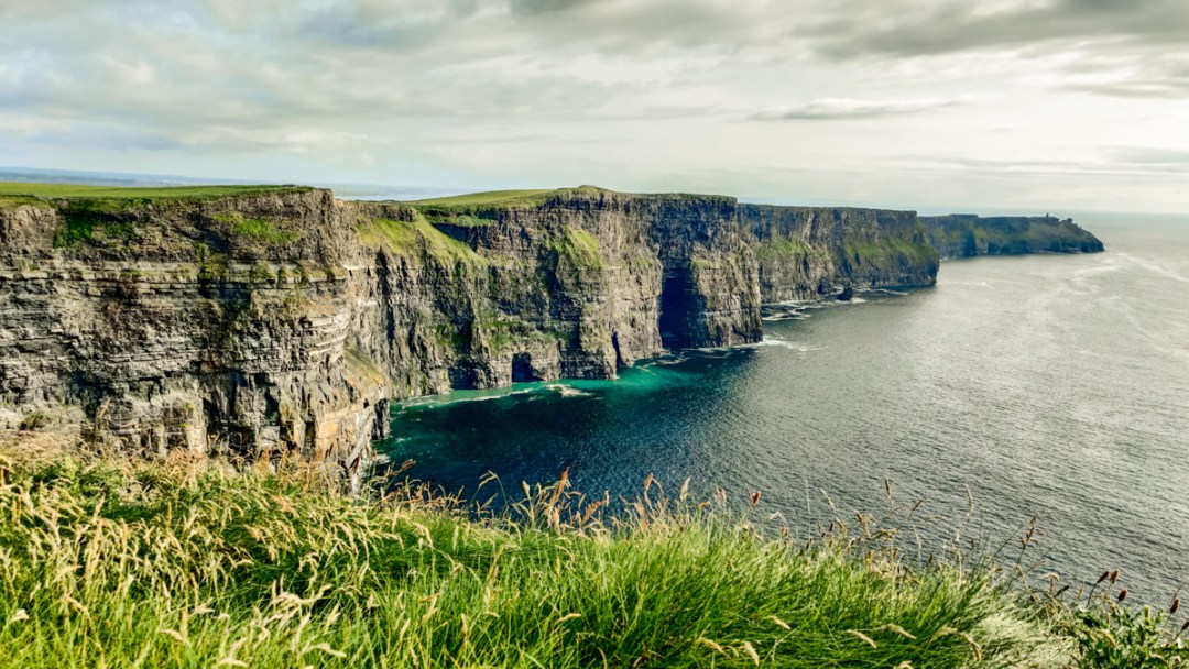 Cliffs of Moher - 2 days in Co. Clare, Ireland - Top things to do in County Clare along the Wild Atlantic Way | Aliz’s Wonderland