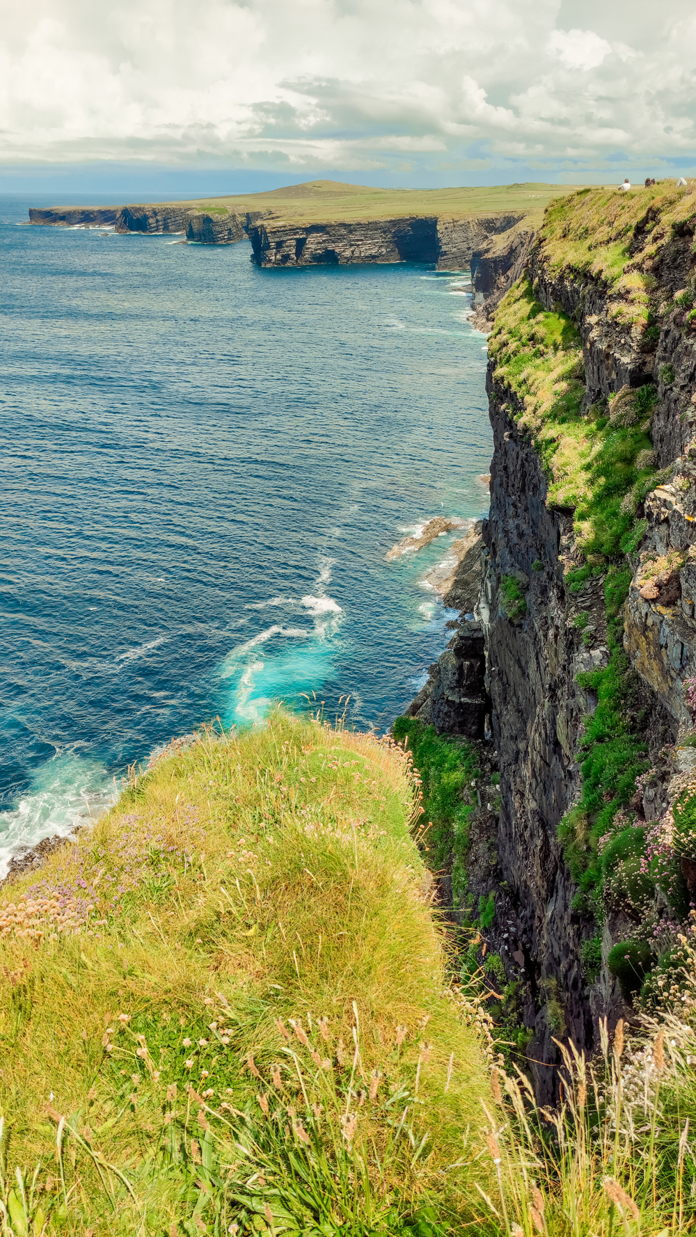 Loop Head - 2 days in Co. Clare, Ireland - Top things to do in County Clare along the Wild Atlantic Way | Aliz’s Wonderland