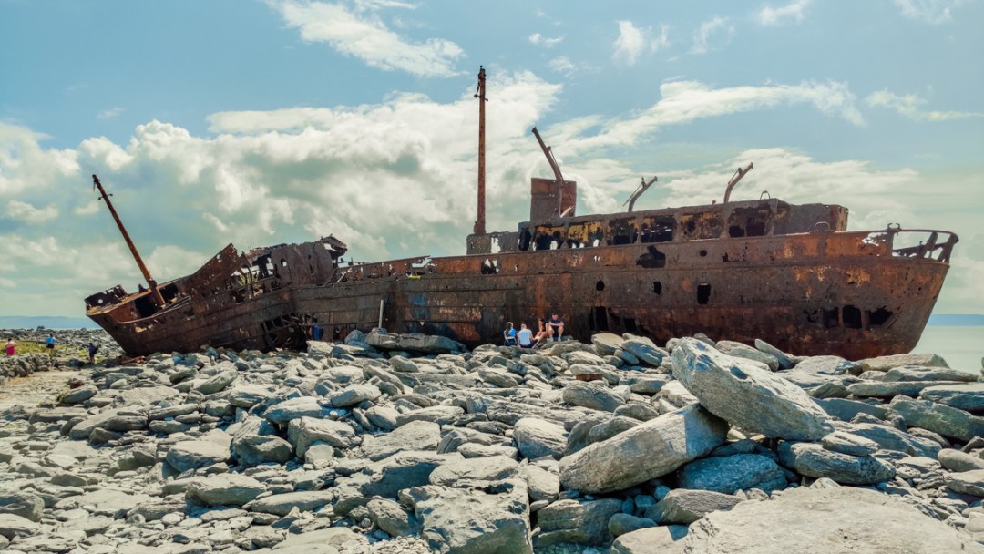 Plassey Shipwreck Inis Oirr (Inisheer) - 2 days in Co. Clare, Ireland - Top things to do in County Clare along the Wild Atlantic Way | Aliz’s Wonderland