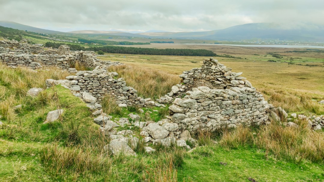 Deserted village at Slievemore mountain - The ultimate County Mayo escape - A 4-day Irish adventure itinerary | Aliz’s Wonderland