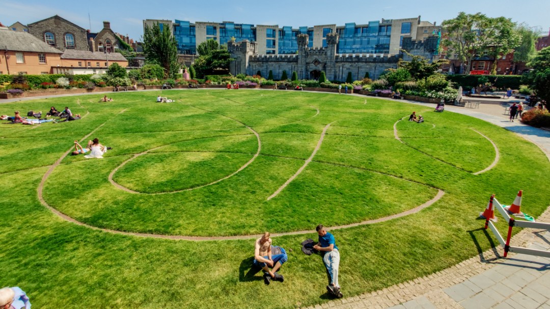 Dublin Castle Garden (Dubh Linn Garden) - A nature lover's guide to the best parks and gardens in Dublin, Ireland | Aliz’s Wonderland