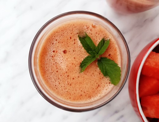 Easy 3-ingredient watermelon smoothie | Aliz’s Wonderland