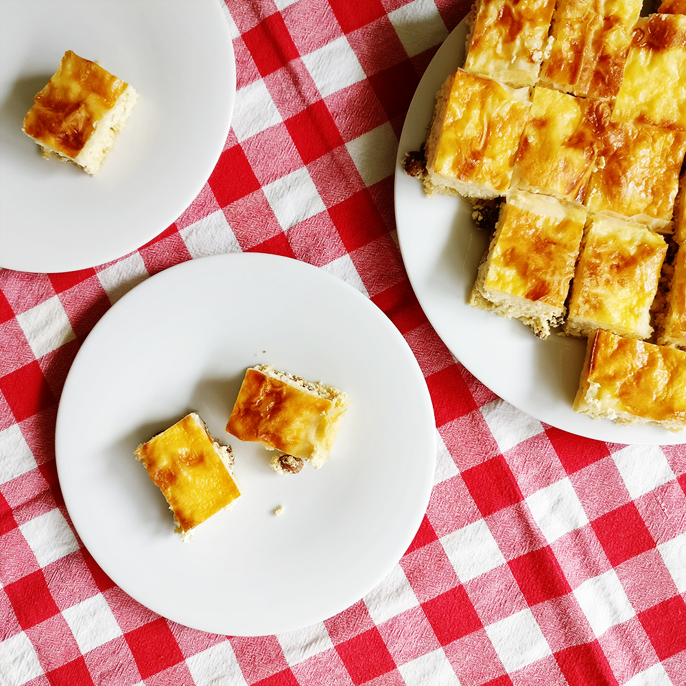 Easy Hungarian cottage cheese strudel (túrós rétes) recipe | Aliz’s Wonderland #recipe #dessert #strudel #Hungary #Hungarianfood