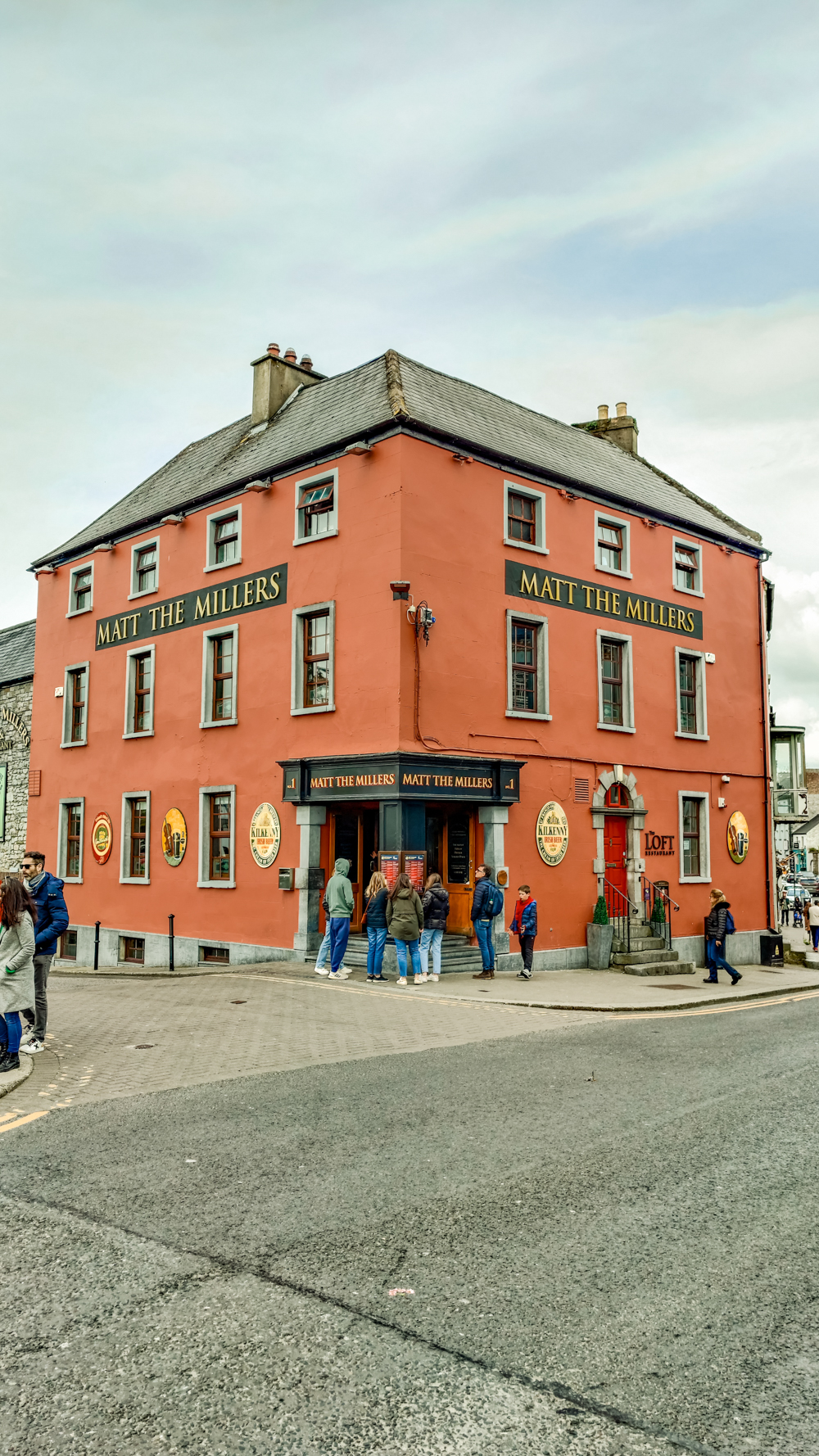 Lunch at Matt The Millers Bar & Restaurant - How to spend a day in Kilkenny, Ireland? - Perfect day trip from Dublin | Aliz’s Wonderland
