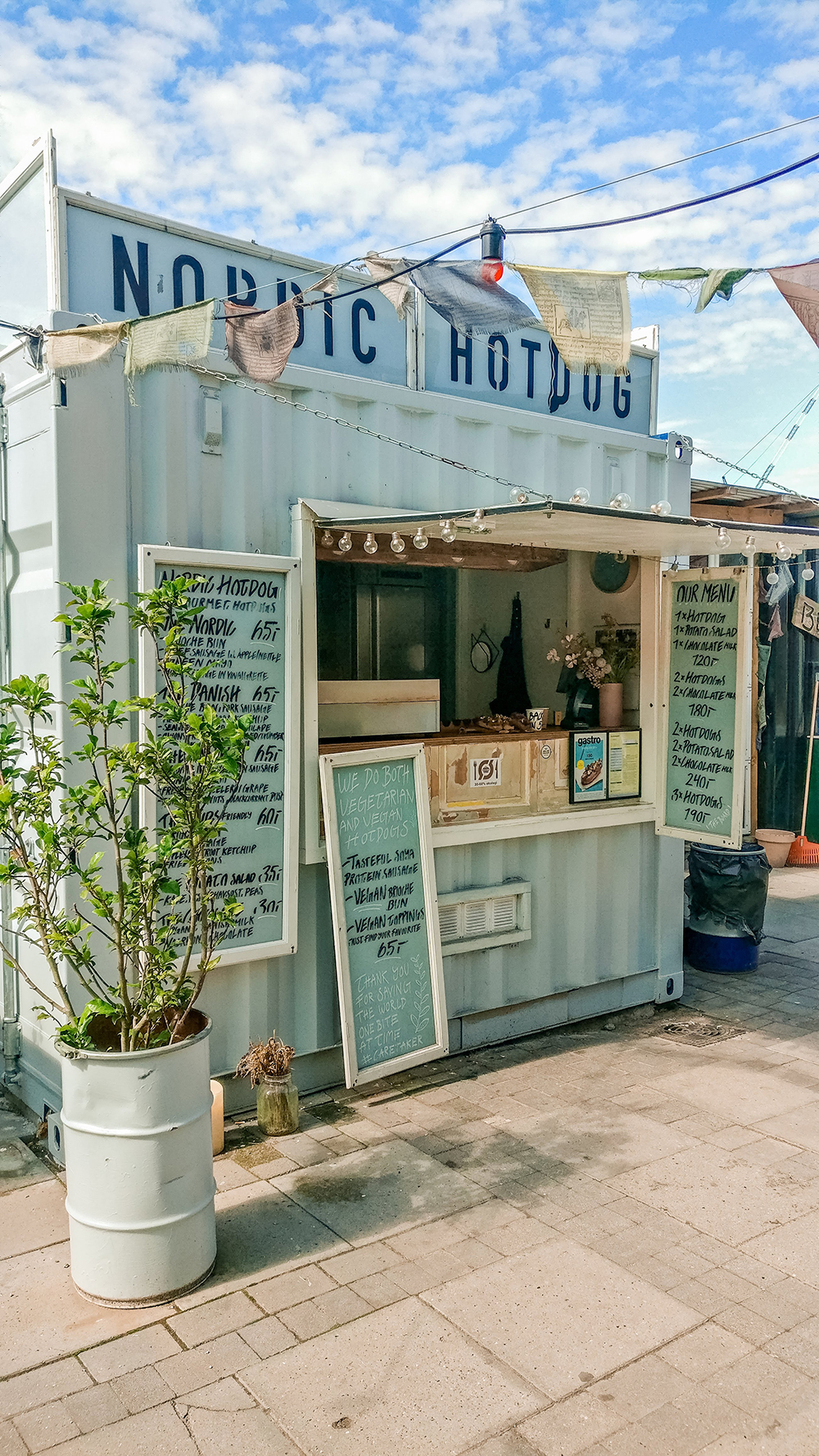 Nordic Hotdog at Reffen street food market - Copenhagen 3-day travel itinerary | Aliz’s Wonderland